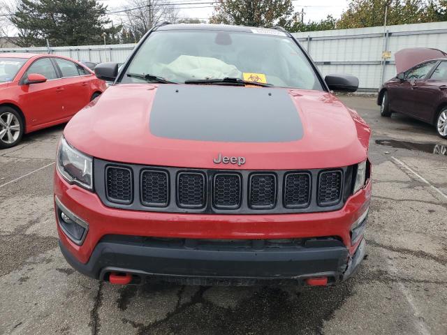  JEEP COMPASS 2018 Красный