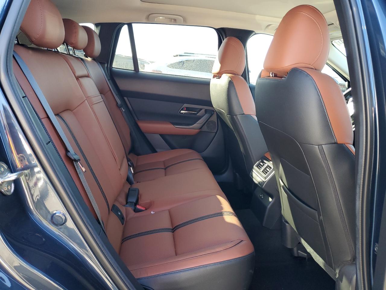 2023 Mazda CX-50 - Image 10