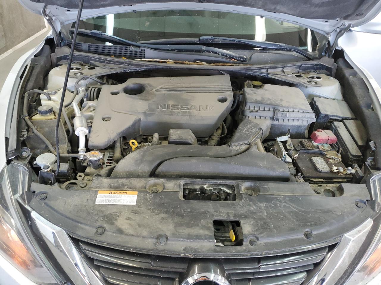 2016 Nissan Altima - Image 12