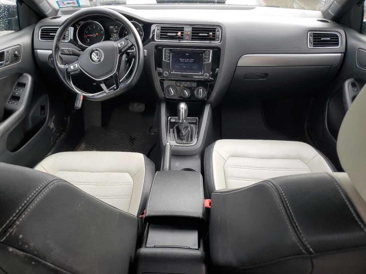 2016 Volkswagen Jetta - Image 8