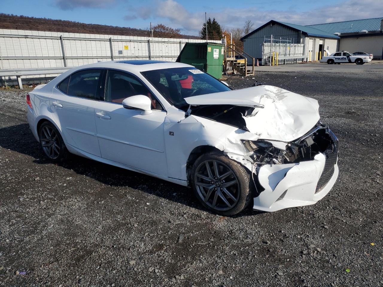 2016 Lexus IS - Image 4