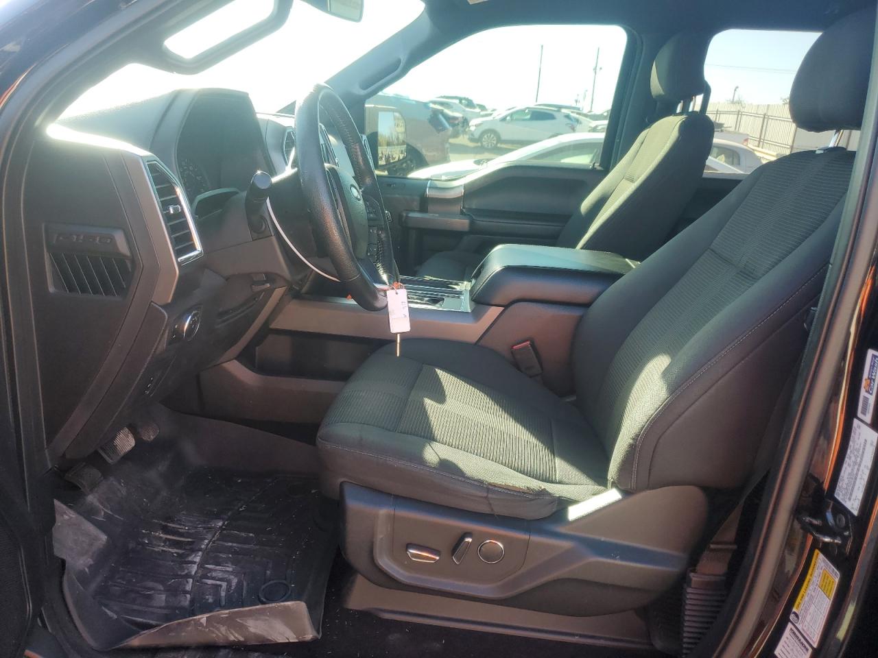 2016 Ford F-150 - Image 7