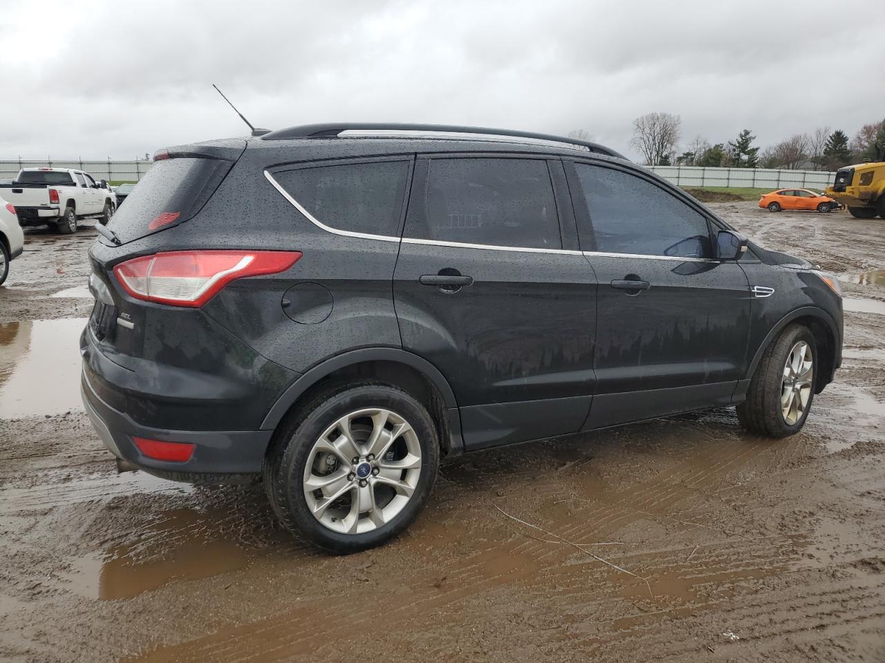 2013 Ford Escape - Image 3
