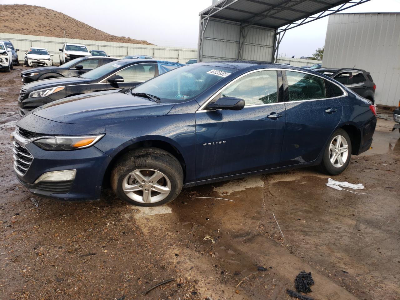2022 Chevrolet Malibu - Image 1