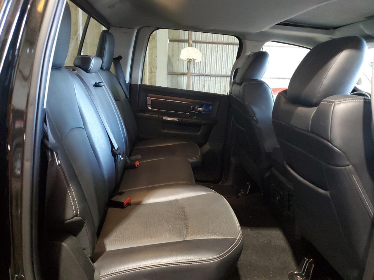 2017 RAM 2500 - Image 10