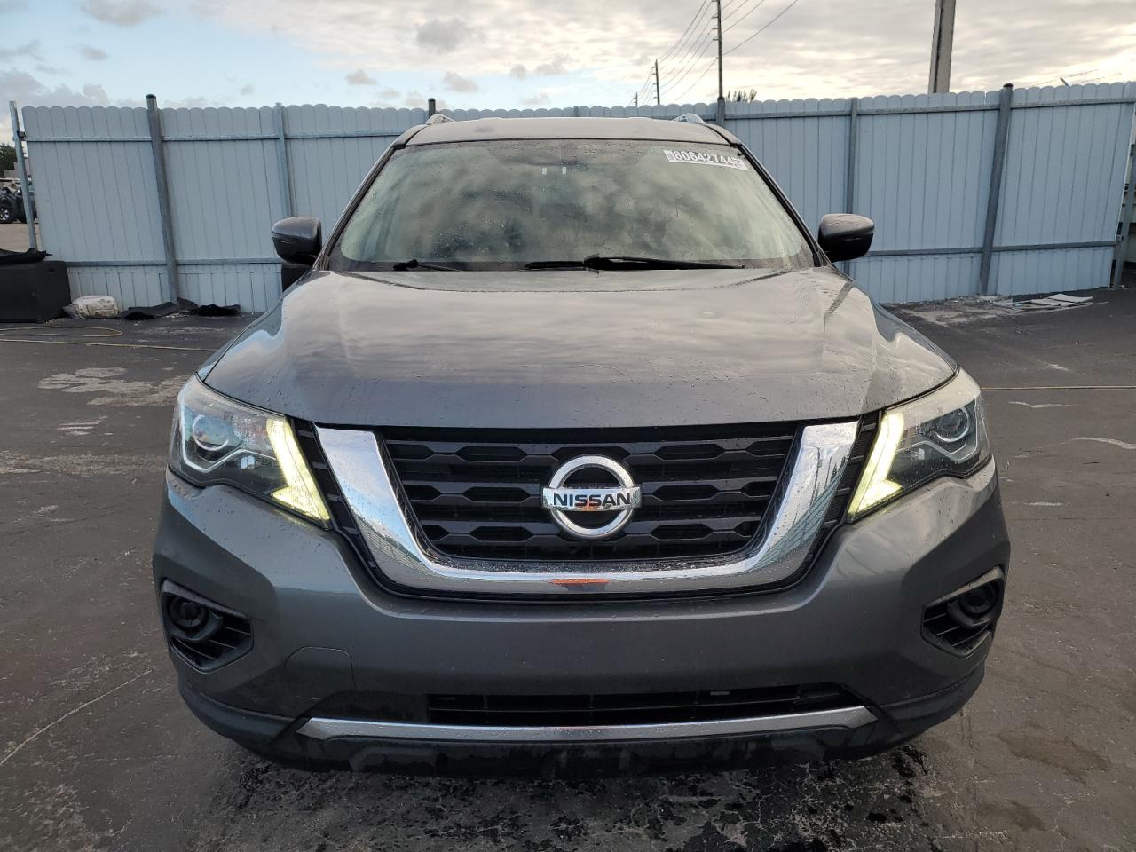 2020 Nissan Pathfinder - Image 5