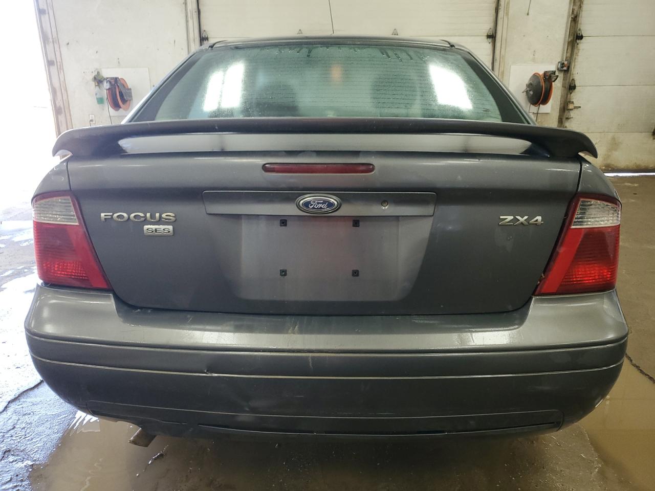 2005 Ford Focus - Image 6