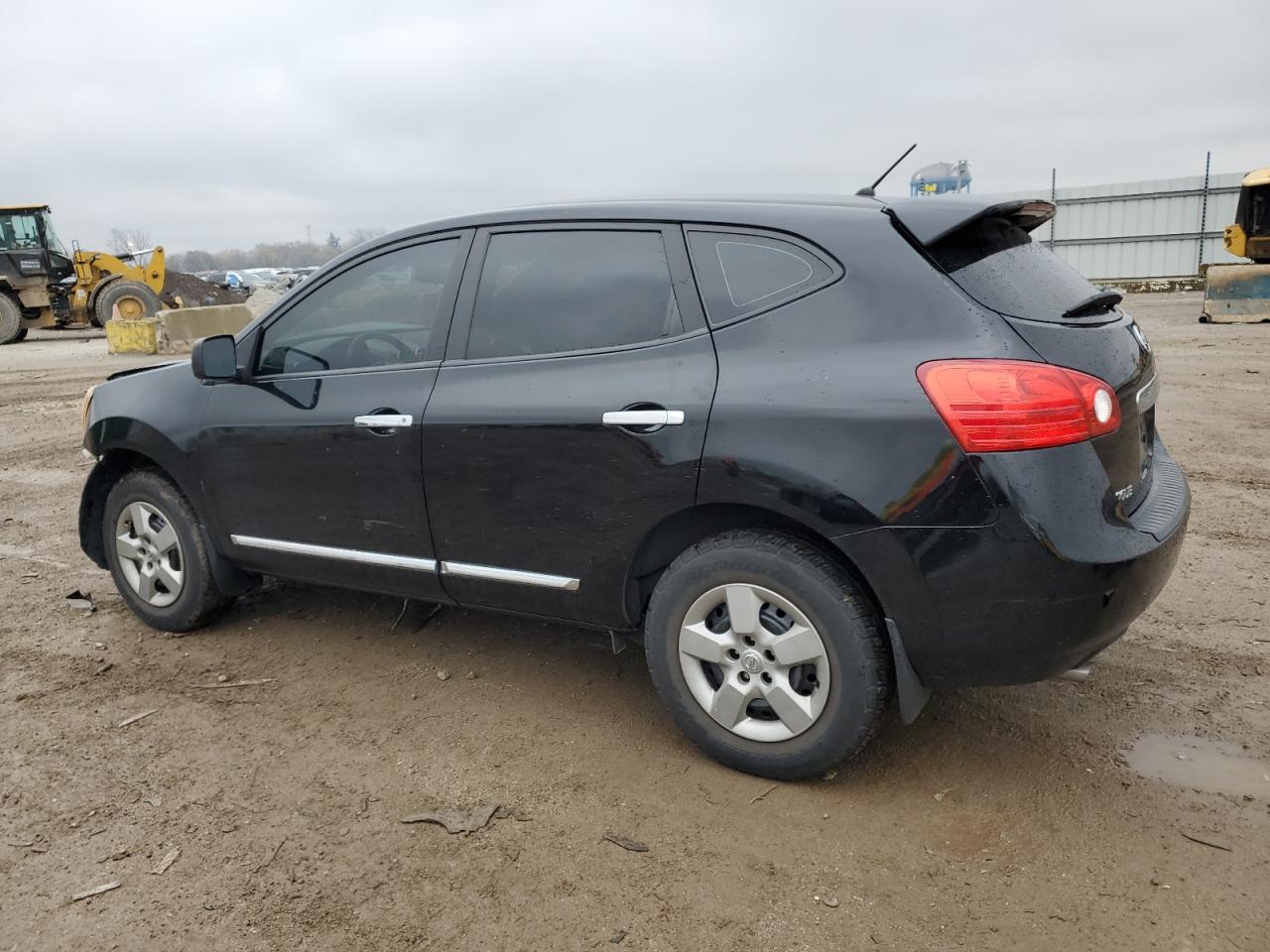 2013 Nissan Rogue - Image 2