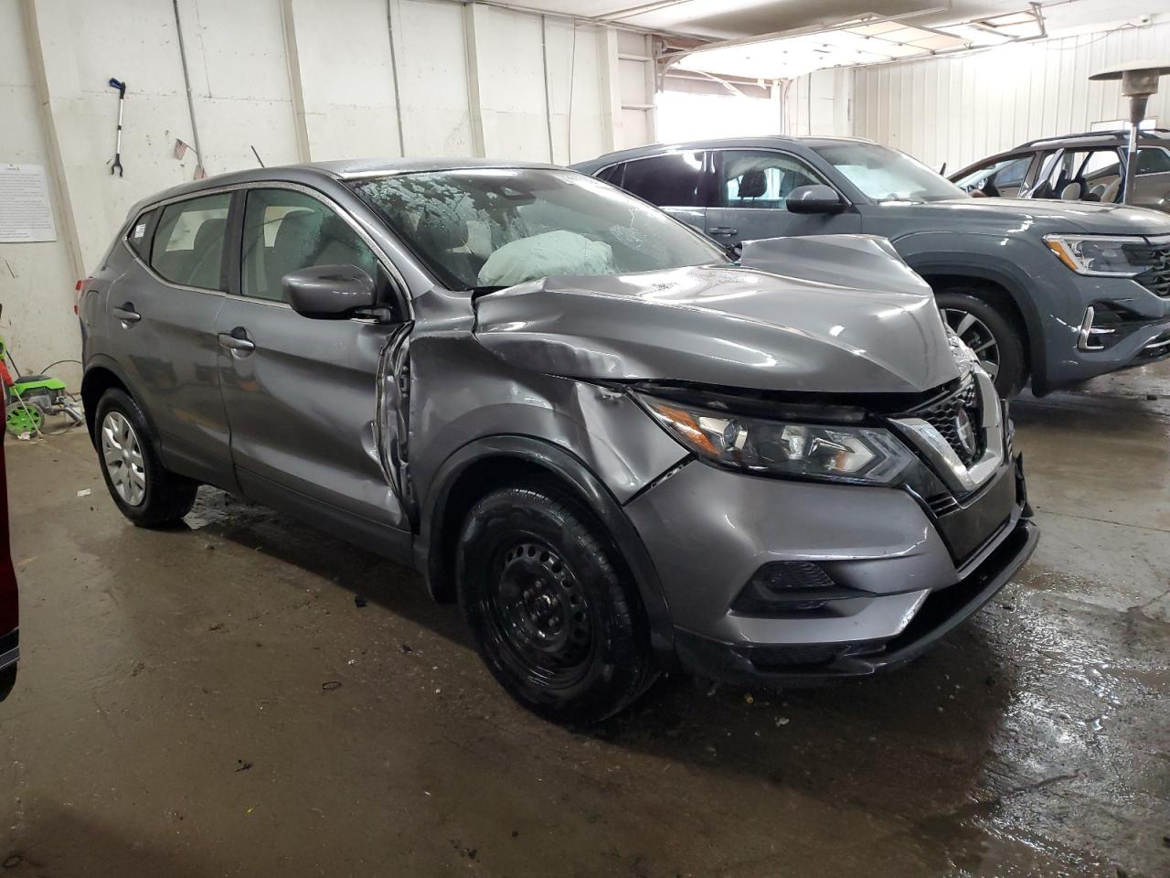 2020 Nissan Rogue - Image 4