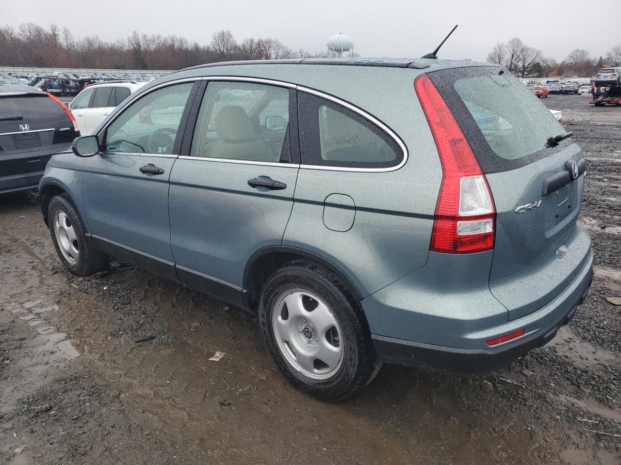 2011 Honda CR-V - Image 2
