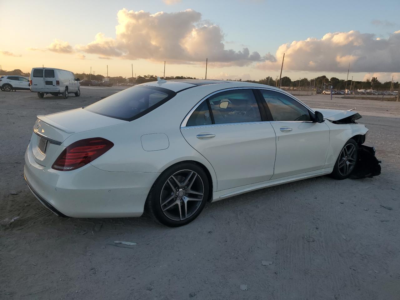 VIN WDDUG8CB7FA130889 2015 MERCEDES-BENZ S-CLASS no.3