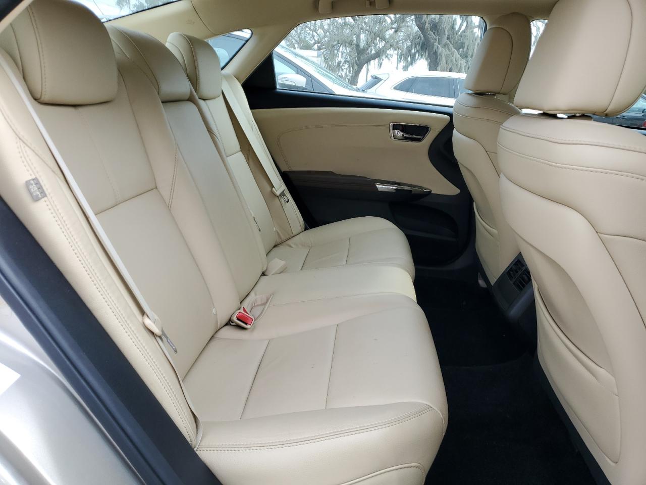2014 Toyota Avalon - Image 10