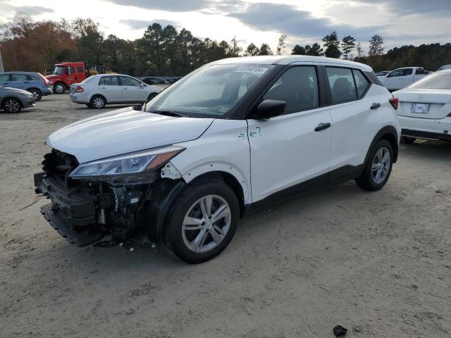  NISSAN KICKS 2024 White