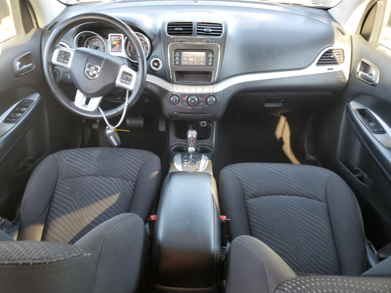 2017 Dodge Journey - Image 8