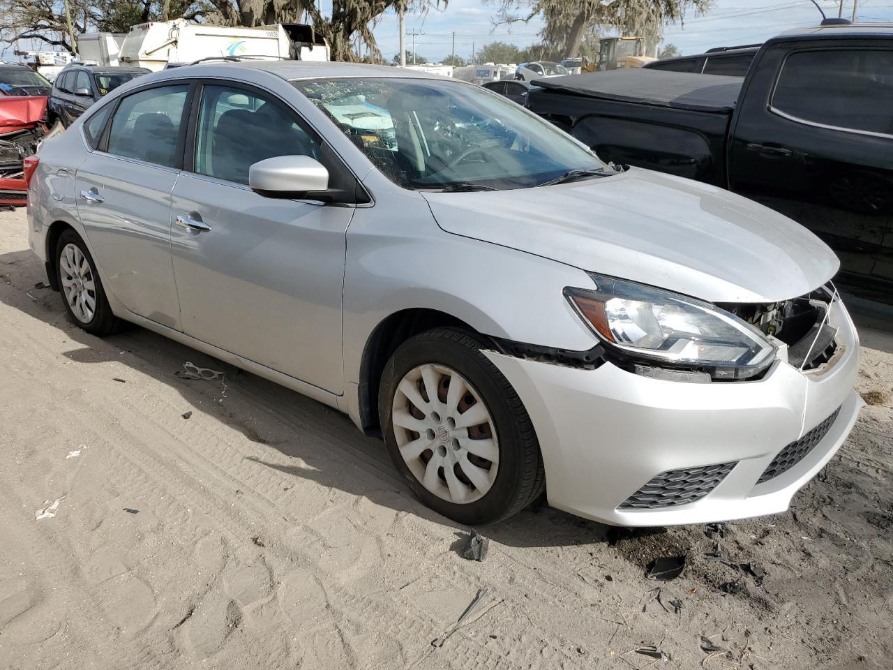 VIN 3N1AB7APXHY368788 2017 NISSAN SENTRA no.4