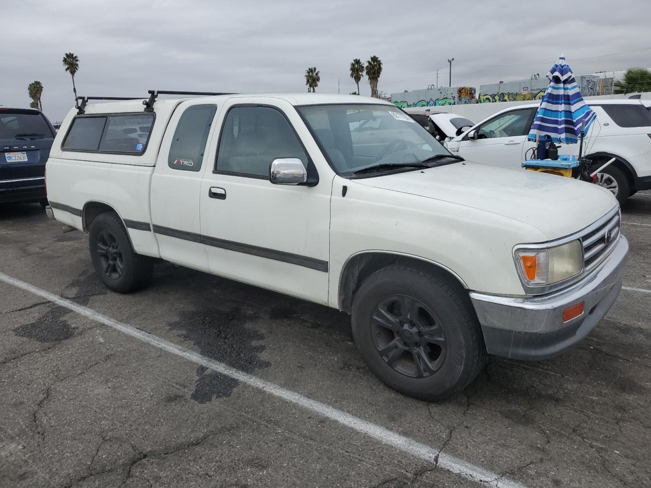 1995 Toyota T100 - Image 4