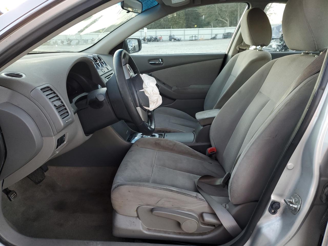 2012 Nissan Altima - Image 7