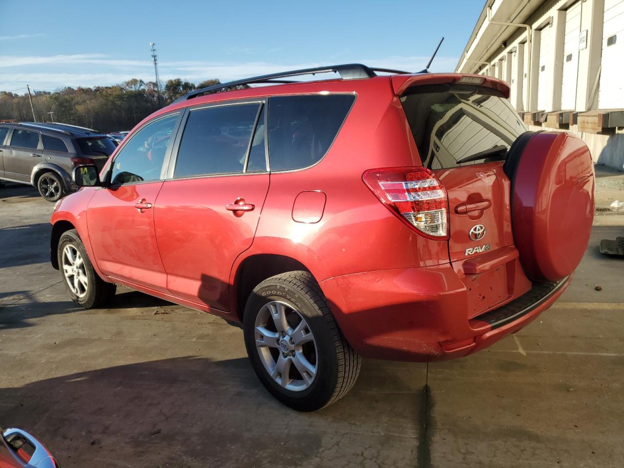 2012 Toyota RAV 4 - Image 2