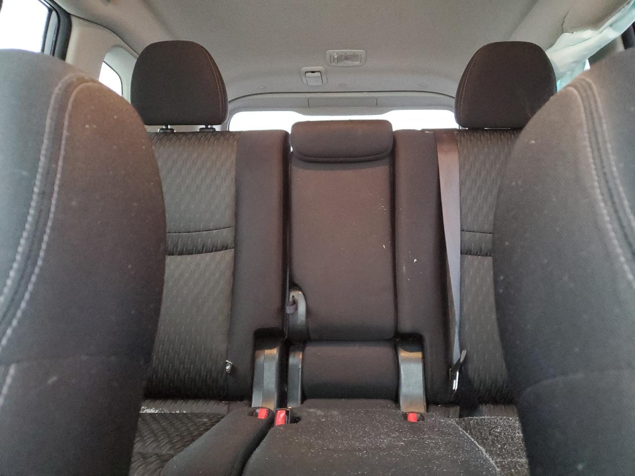 2019 Nissan Rogue - Image 10