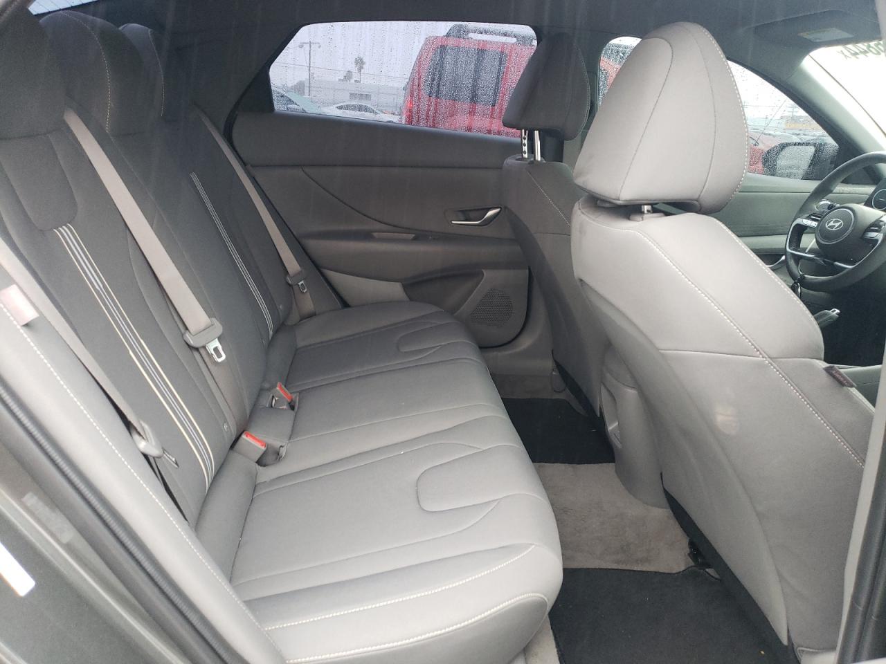2024 Hyundai Elantra - Image 10