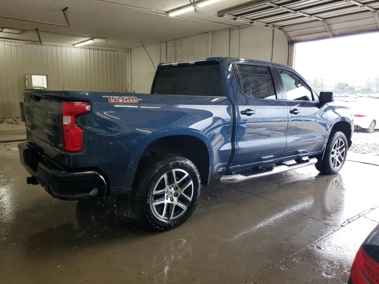 2019 Chevrolet Silverado - Image 3