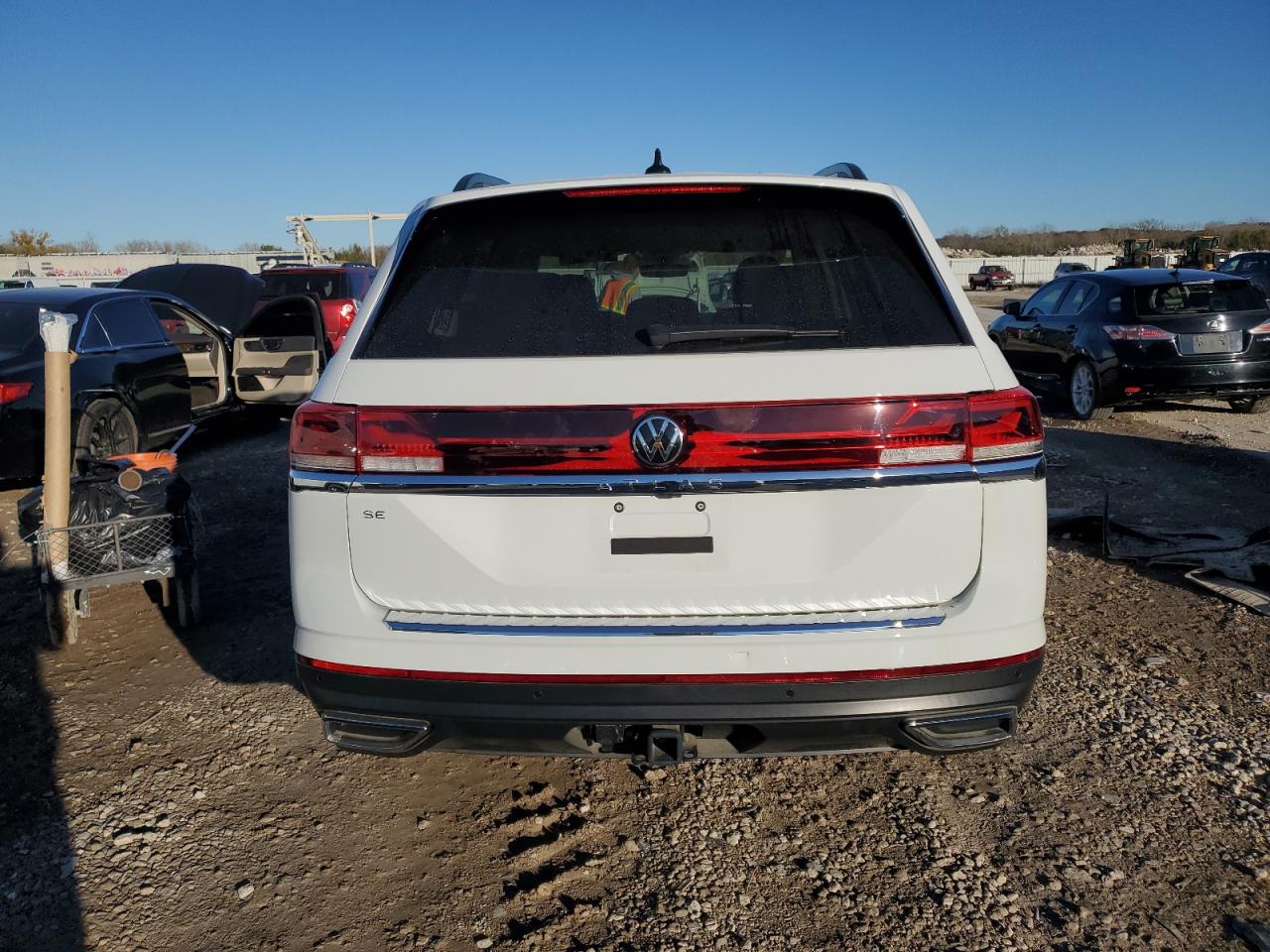 2024 Volkswagen Atlas Se VIN: 1V2WR2CA4RC536850 Lot: 78818044