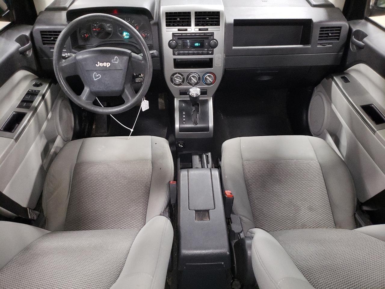 2007 Jeep Compass - Image 8
