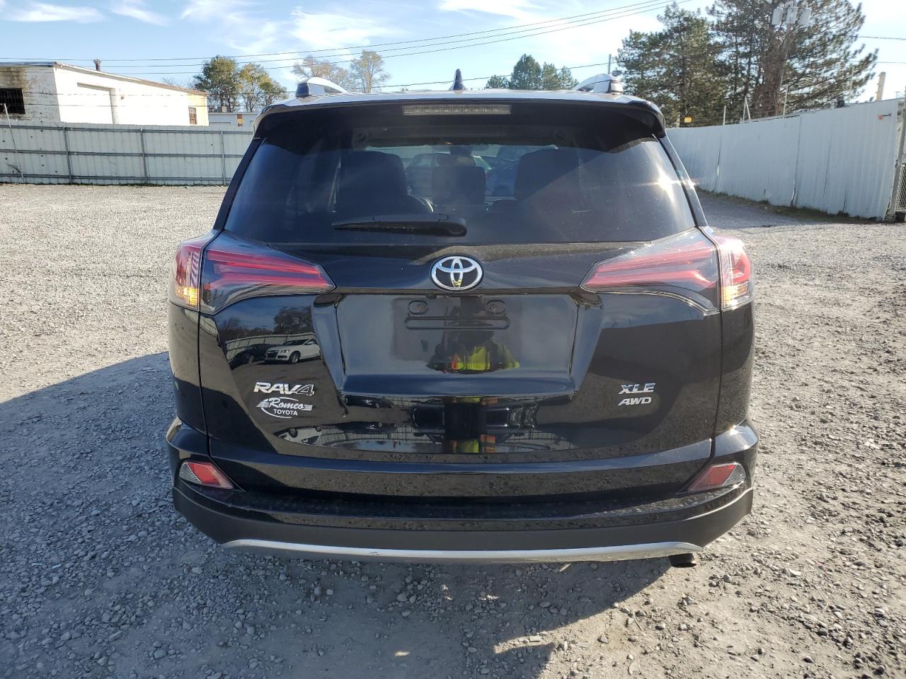 2018 Toyota Rav4 Adventure VIN: 2T3RFREV2JW831396 Lot: 79089374