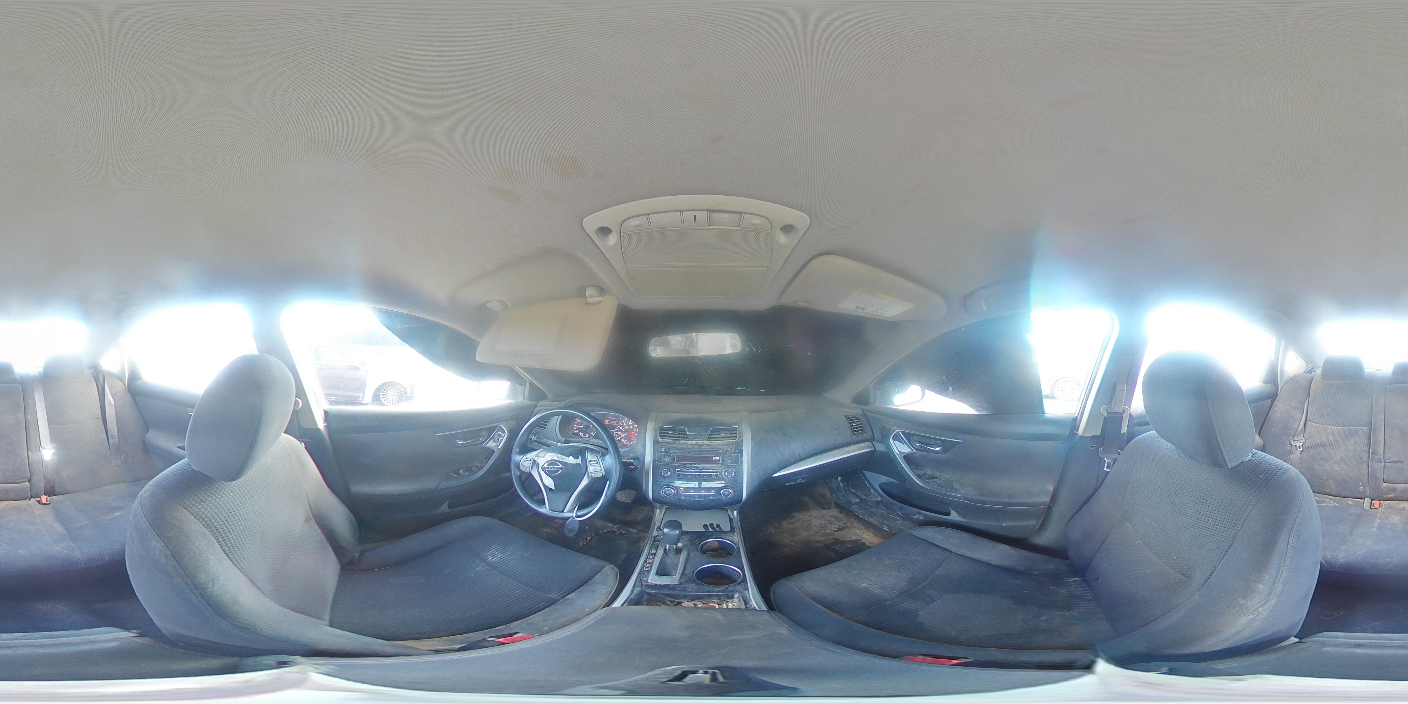 2014 Nissan Altima - Image 13