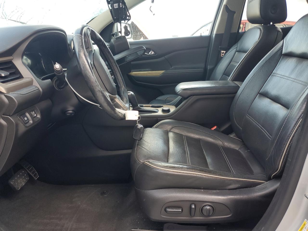 2017 GMC Acadia - Image 7
