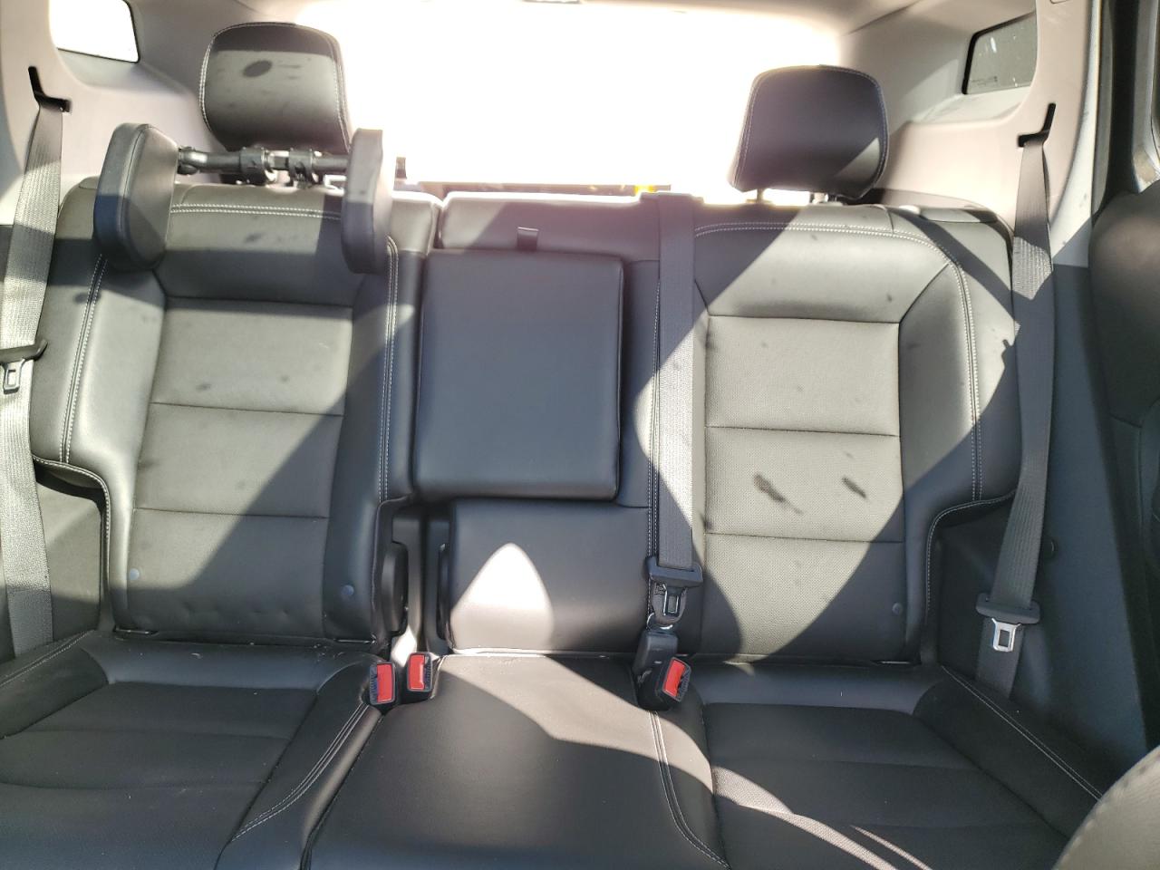 2022 GMC Terrain - Image 10