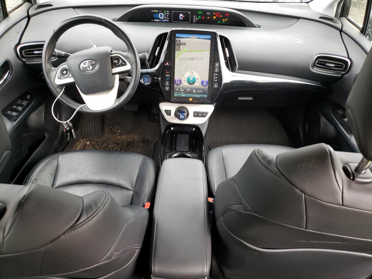 2017 Toyota Prius - Image 8
