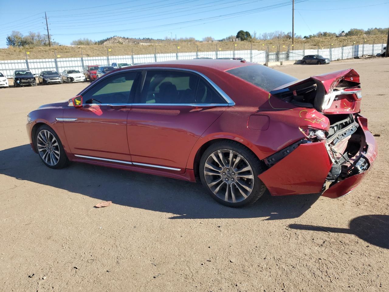 2017 Lincoln Continental - Image 2