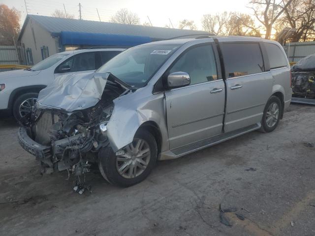 2009 Chrysler Town & Country Limited