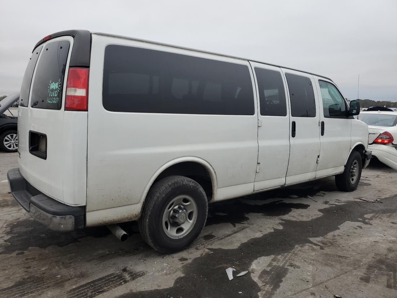 2016 Chevrolet Express - Image 3