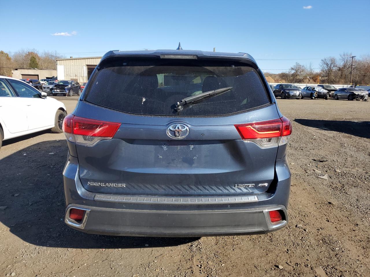 2018 Toyota Highlander Limited VIN: 5TDDZRFH9JS803736 Lot: 79069944