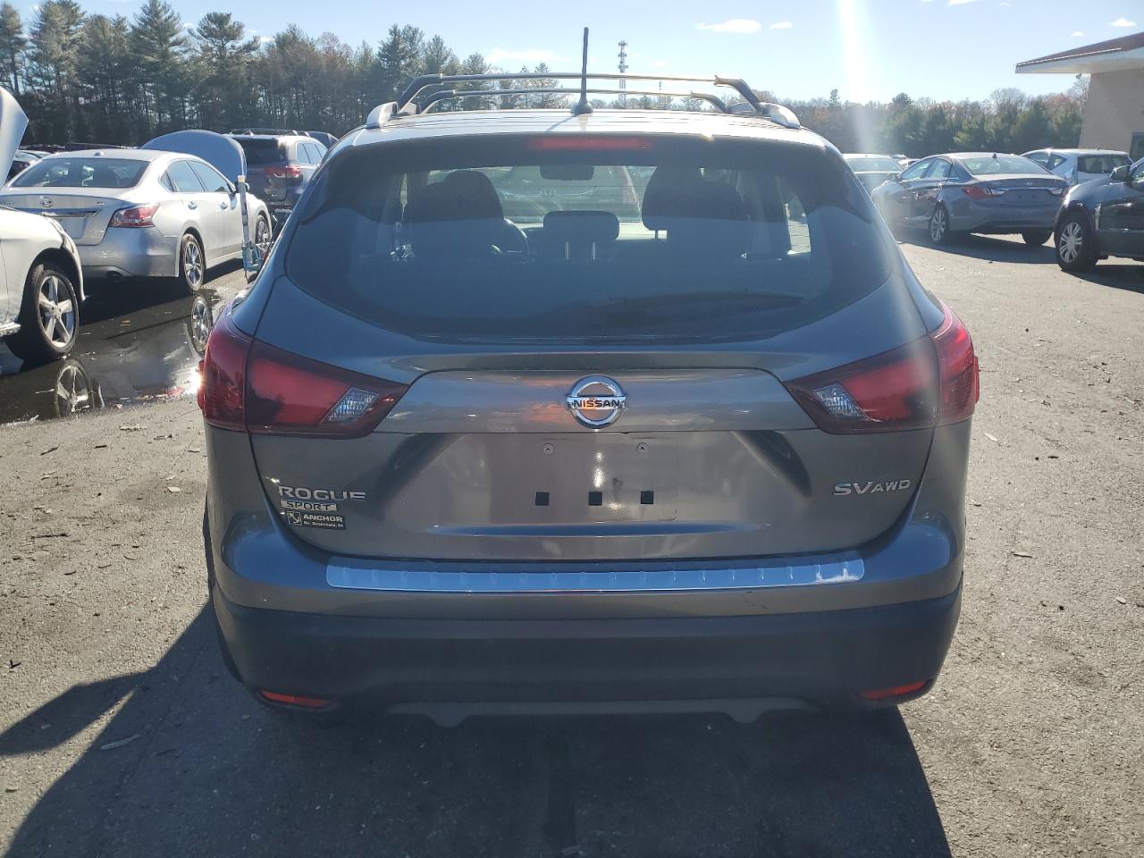 2018 Nissan Rogue - Image 6