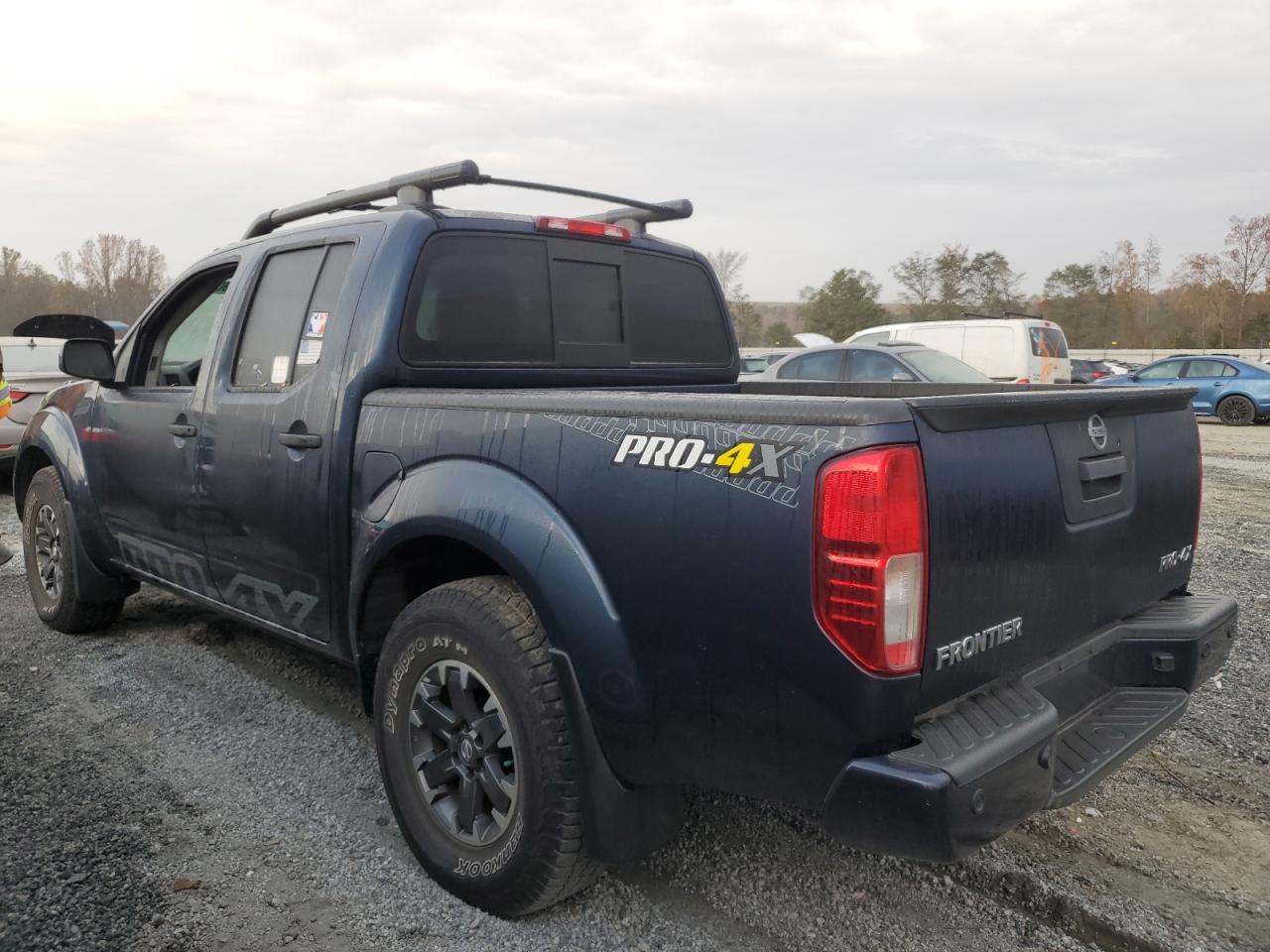 2021 Nissan Navara (Frontier) - Image 2