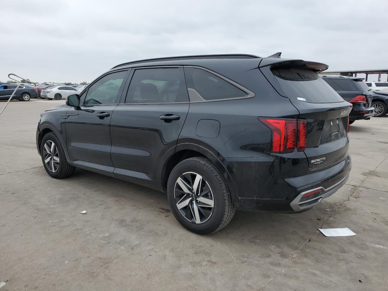 2023 Kia Sorento - Image 2