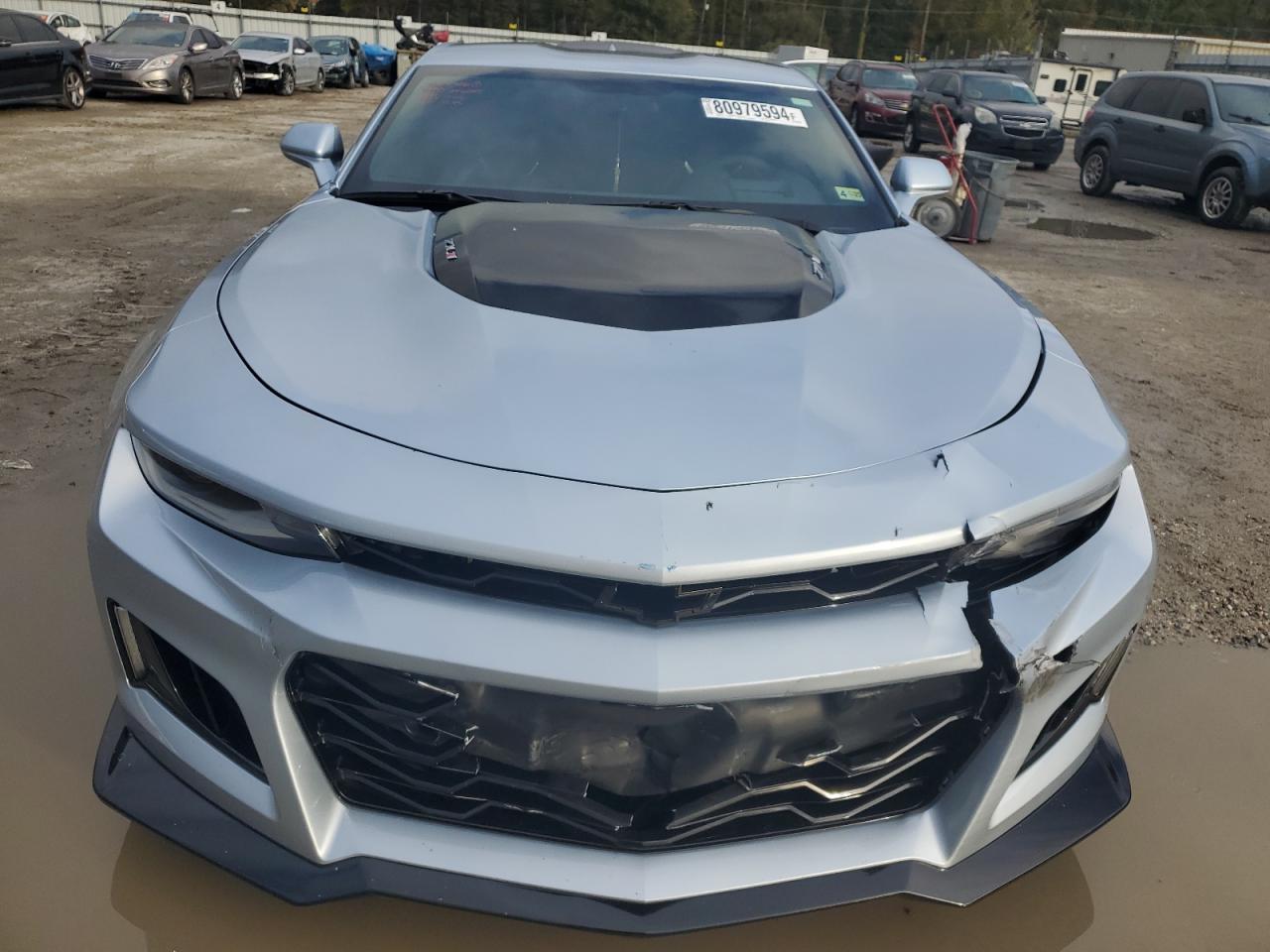 2018 Chevrolet Camaro - Image 5