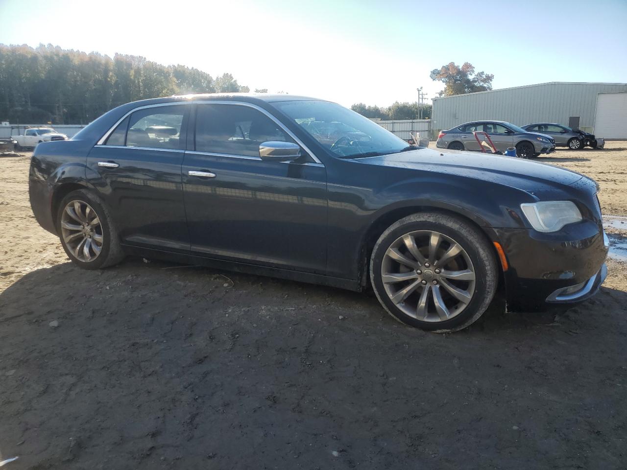 VIN 2C3CCAEG3FH760349 2015 CHRYSLER 300 no.4