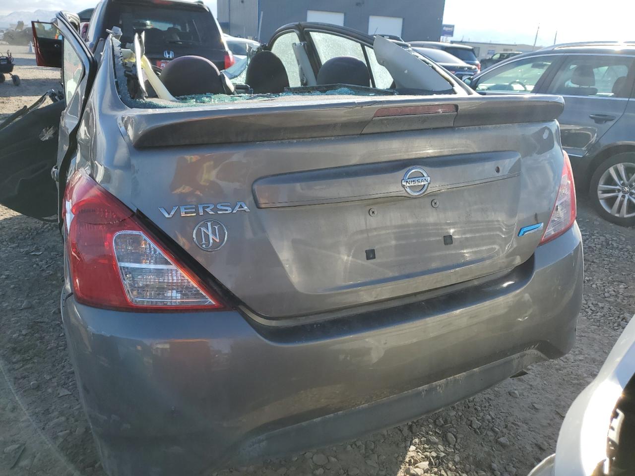 VIN 3N1CN7AP6FL805387 2015 NISSAN VERSA no.6