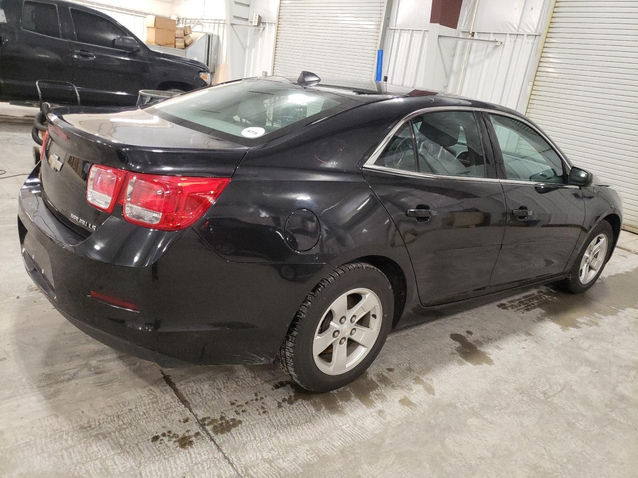 2014 Chevrolet Malibu - Image 3