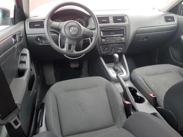  VOLKSWAGEN JETTA 2012 Красный