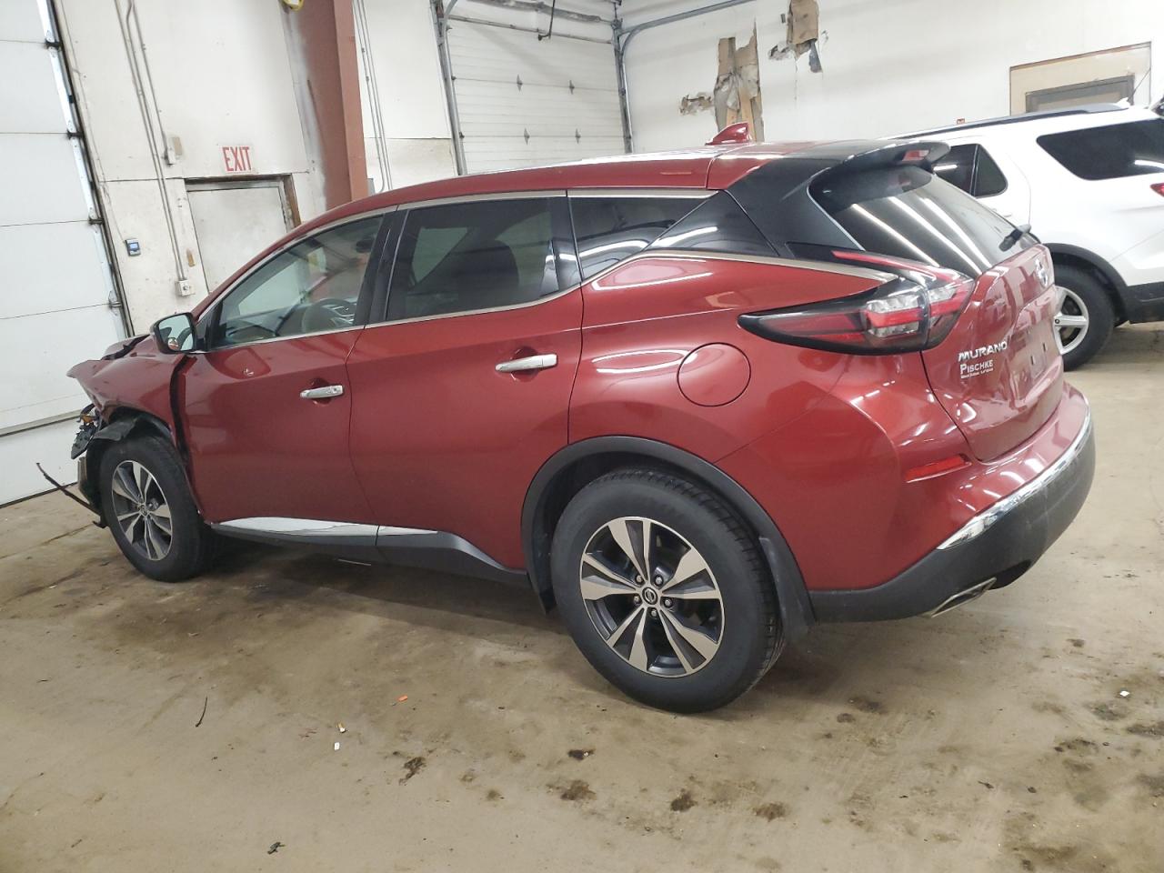 2019 Nissan Murano - Image 2