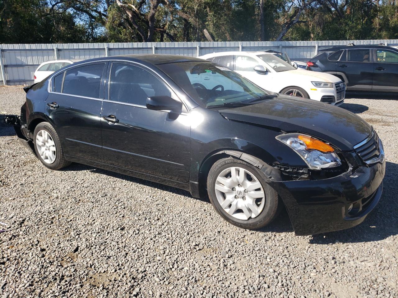 2009 Nissan Altima - Image 4