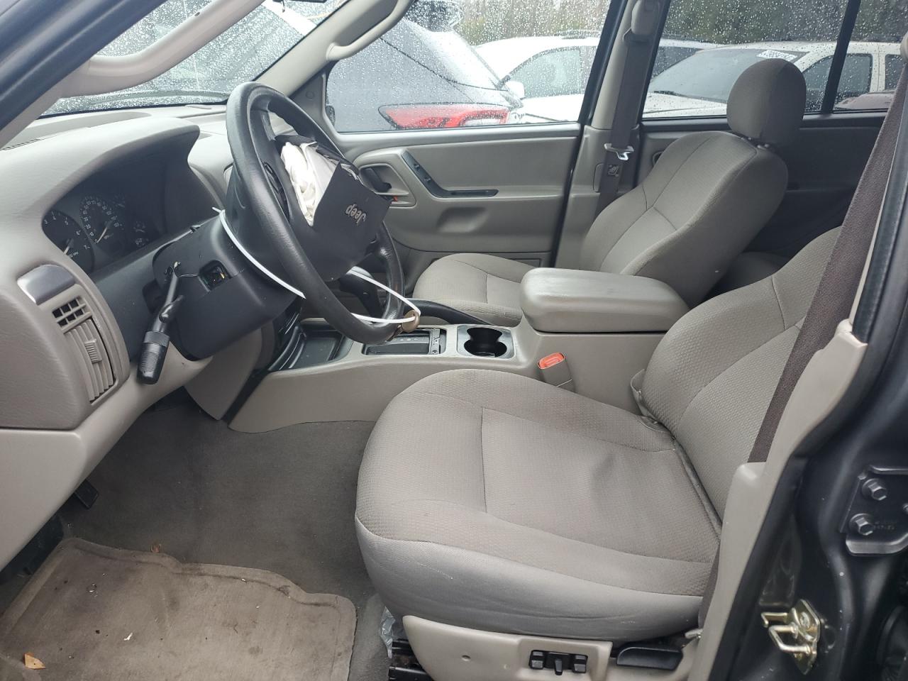 2004 Jeep Grand Cherokee - Image 7