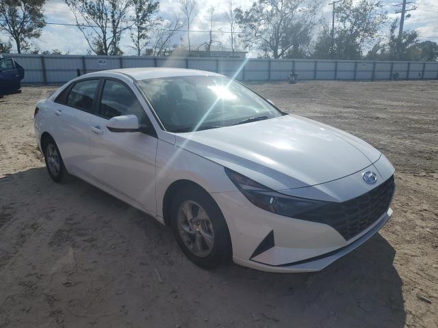 5NPLL4AG6NH054601 Hyundai Elantra SE 4