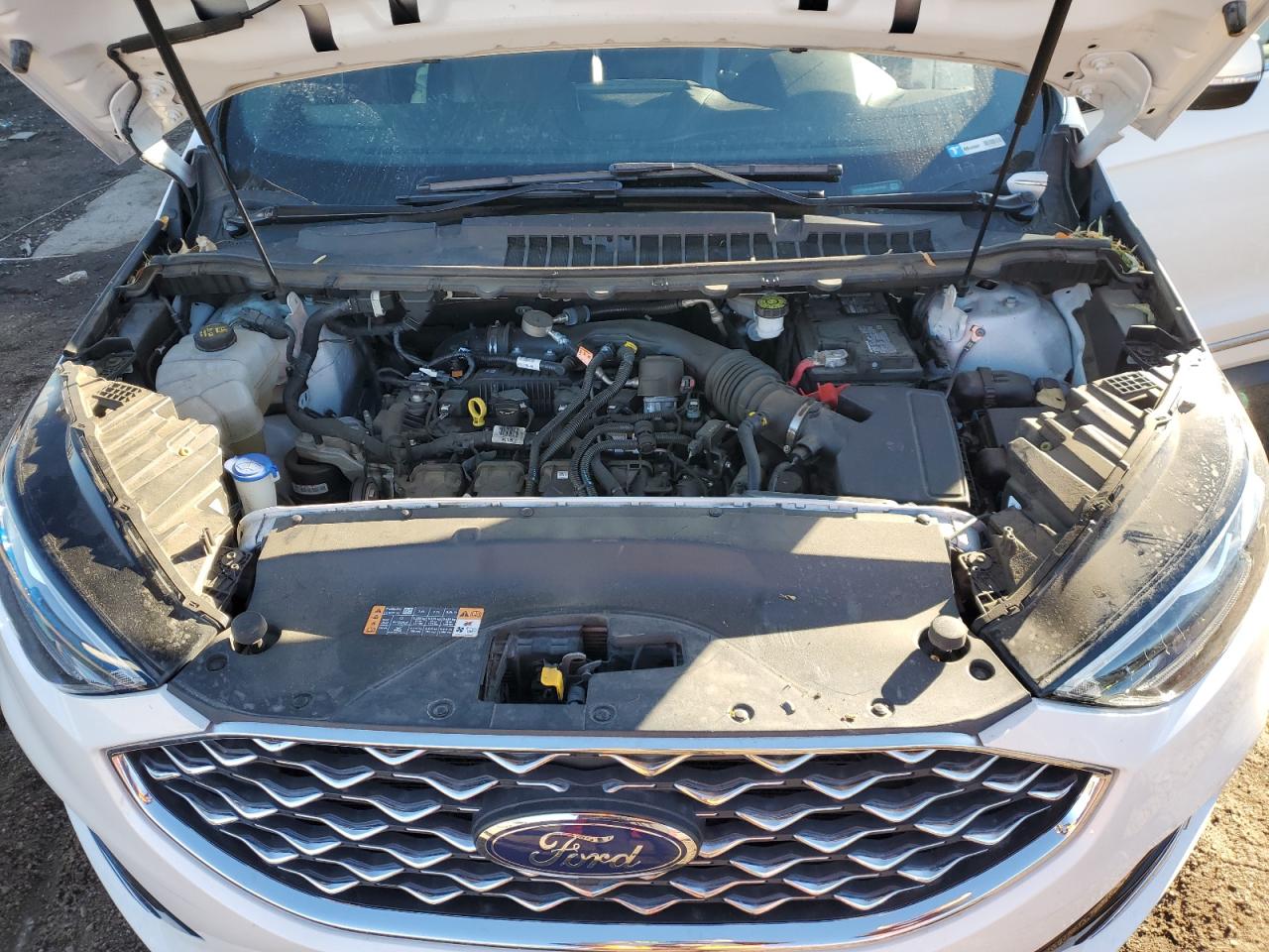 2020 Ford Edge - Image 13