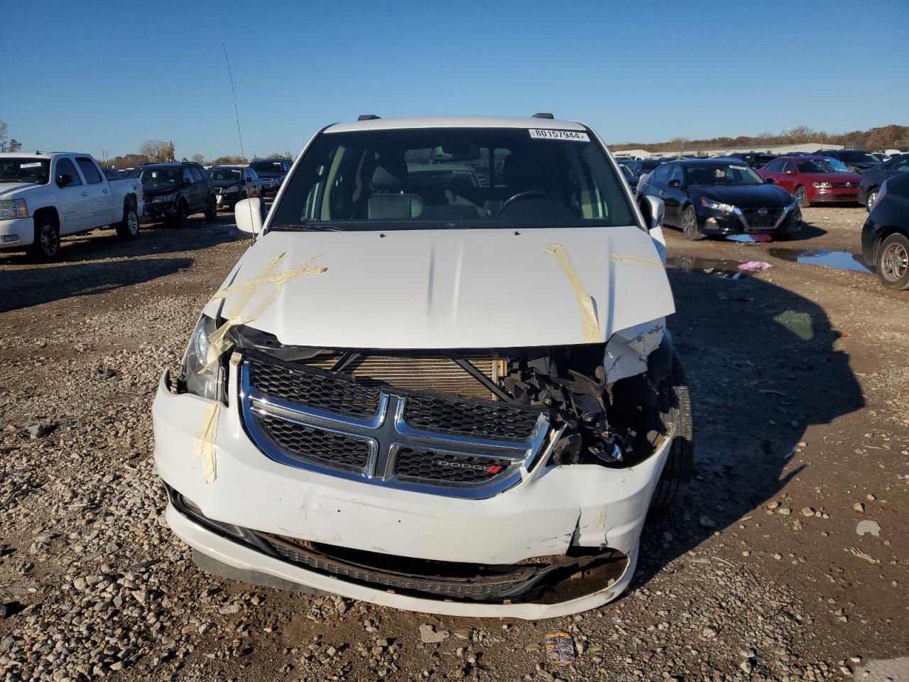 2019 Dodge Caravan - Image 5
